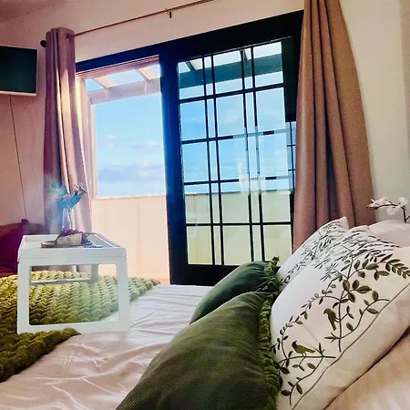 Apartament Nillos *