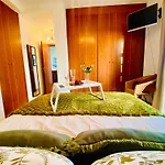 Nillos Apartment