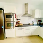 Apartment Nillos *